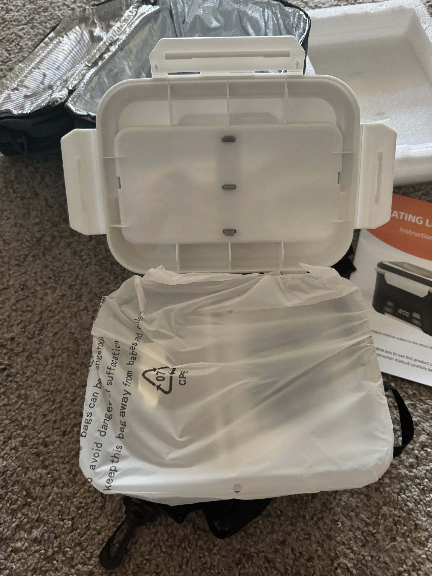 Cordless Electric Lunch Box, Heated Lunch Box Battery Powered with Automatic Scheduled Heating, 5.5 Cups Capacity, with Removable Tray Divider, Dishwasher Safe, for Hot Meals Anywhere