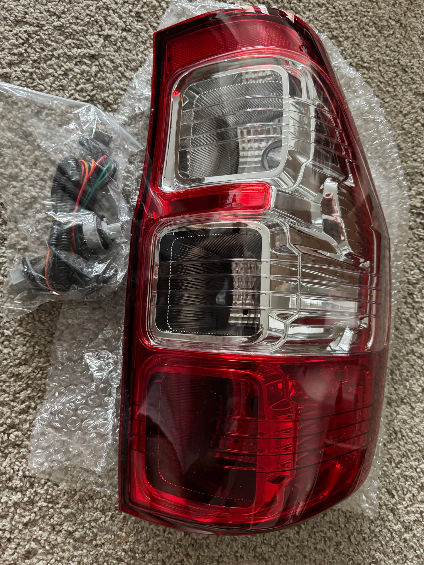 Taillights Compatible with 2011 2012 2013 2014 2015 2016 2017 2018 2019 2020 2021 2022 Ford Ranger Ute PX XL XLS XLT Taillight Ford Ranger Tail lights Ranger Rear light (Rear-Left)