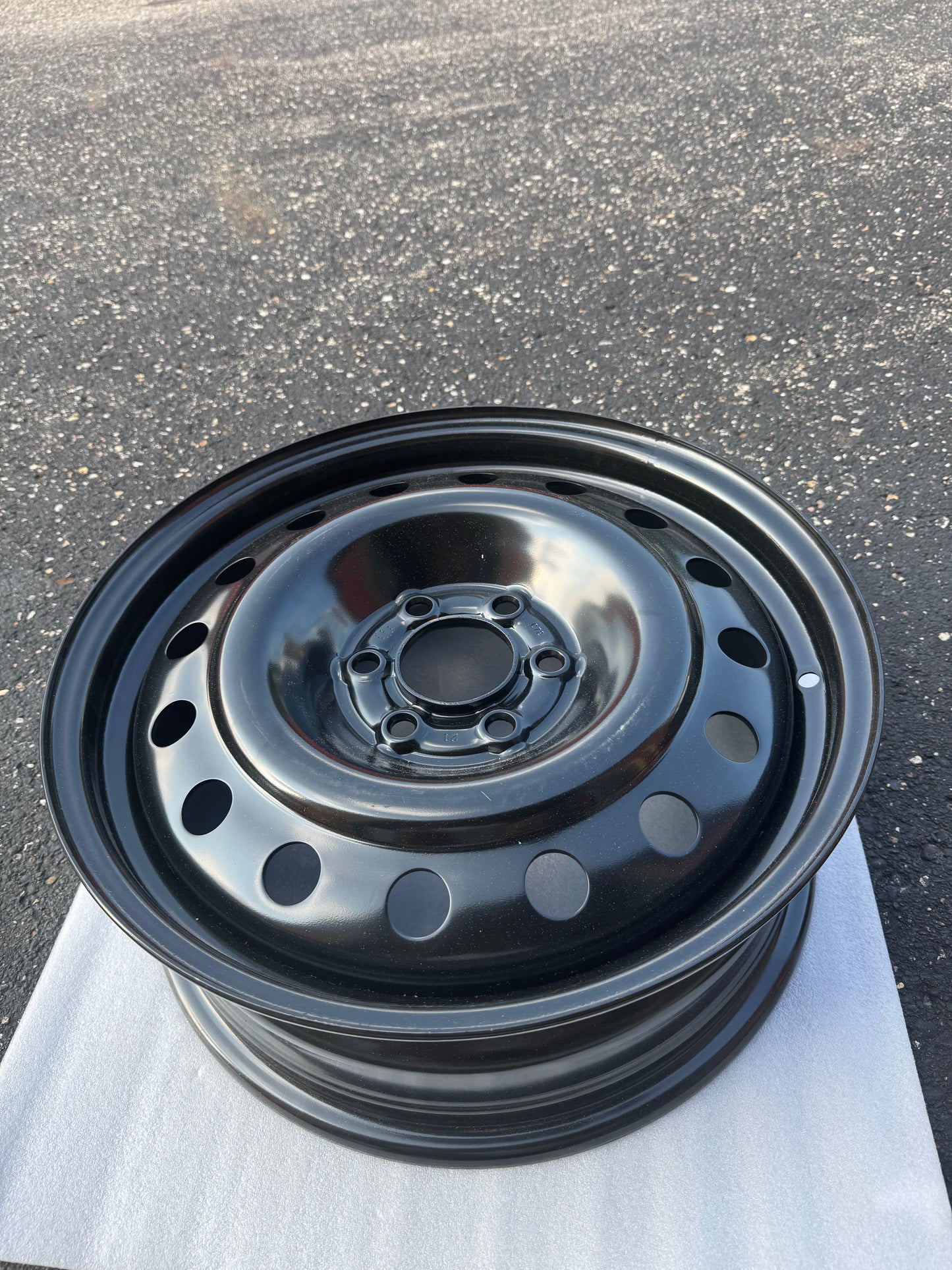 Dorman 939-185 17 x 6.5 In. Steel Wheel Compatible with Select Models, Black