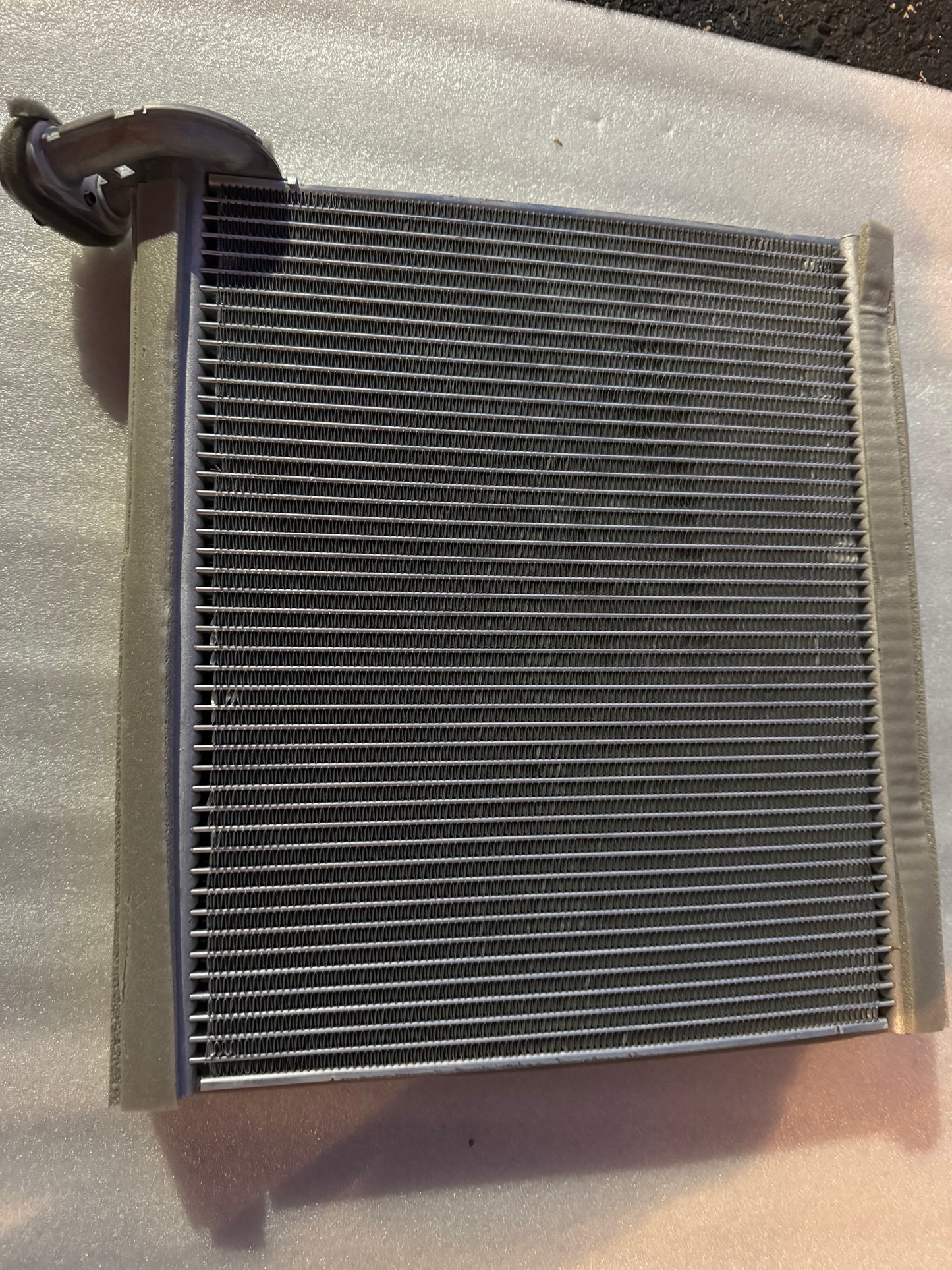 UAC-EV0090PFC EVAP CORE/EVAP ASSY - NEW EVAPORATOR
