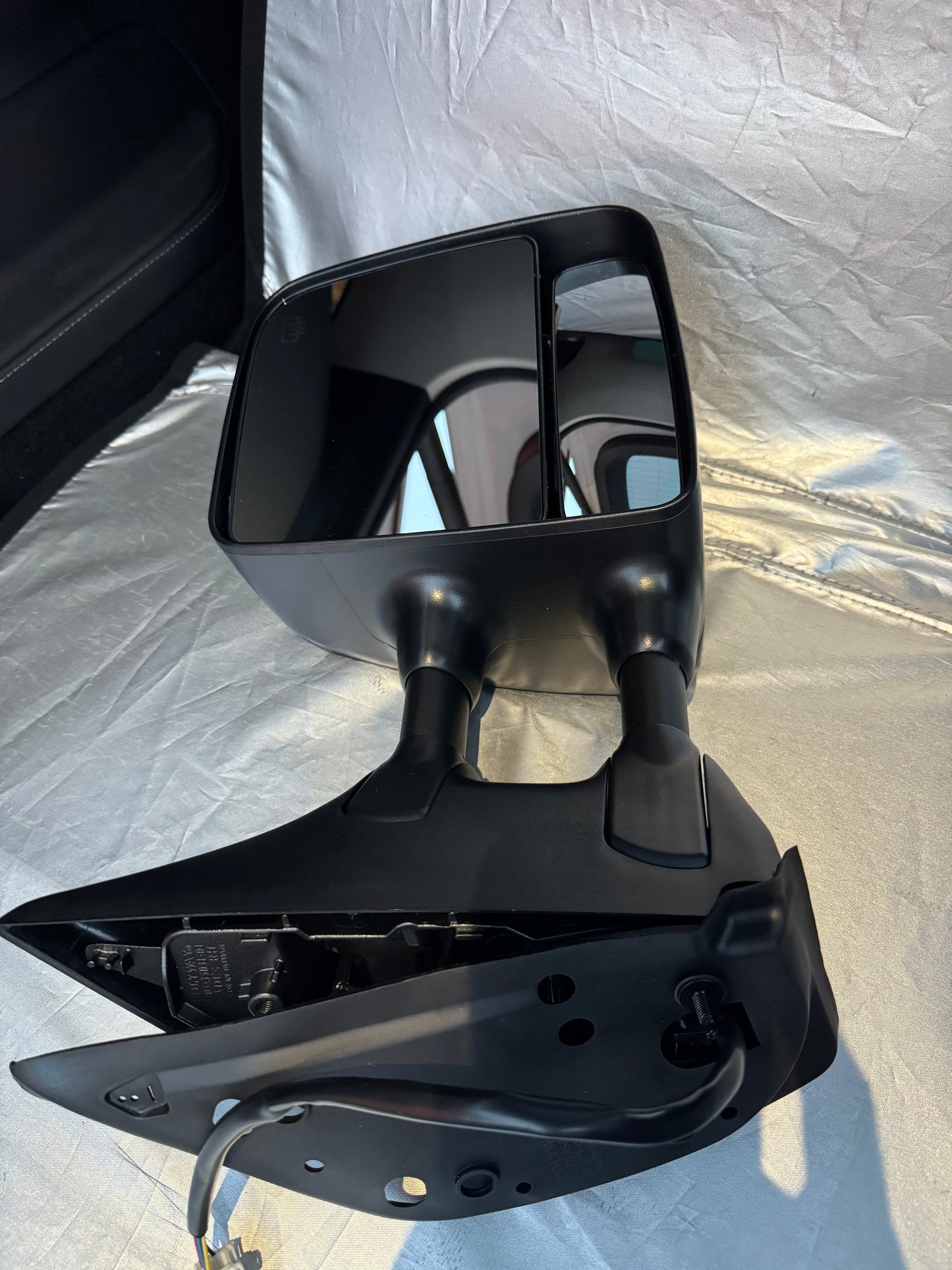 Polyway 4205-35031 RH Folding Heated Tow Mirror For 2004-2010 Nissan Titan SE