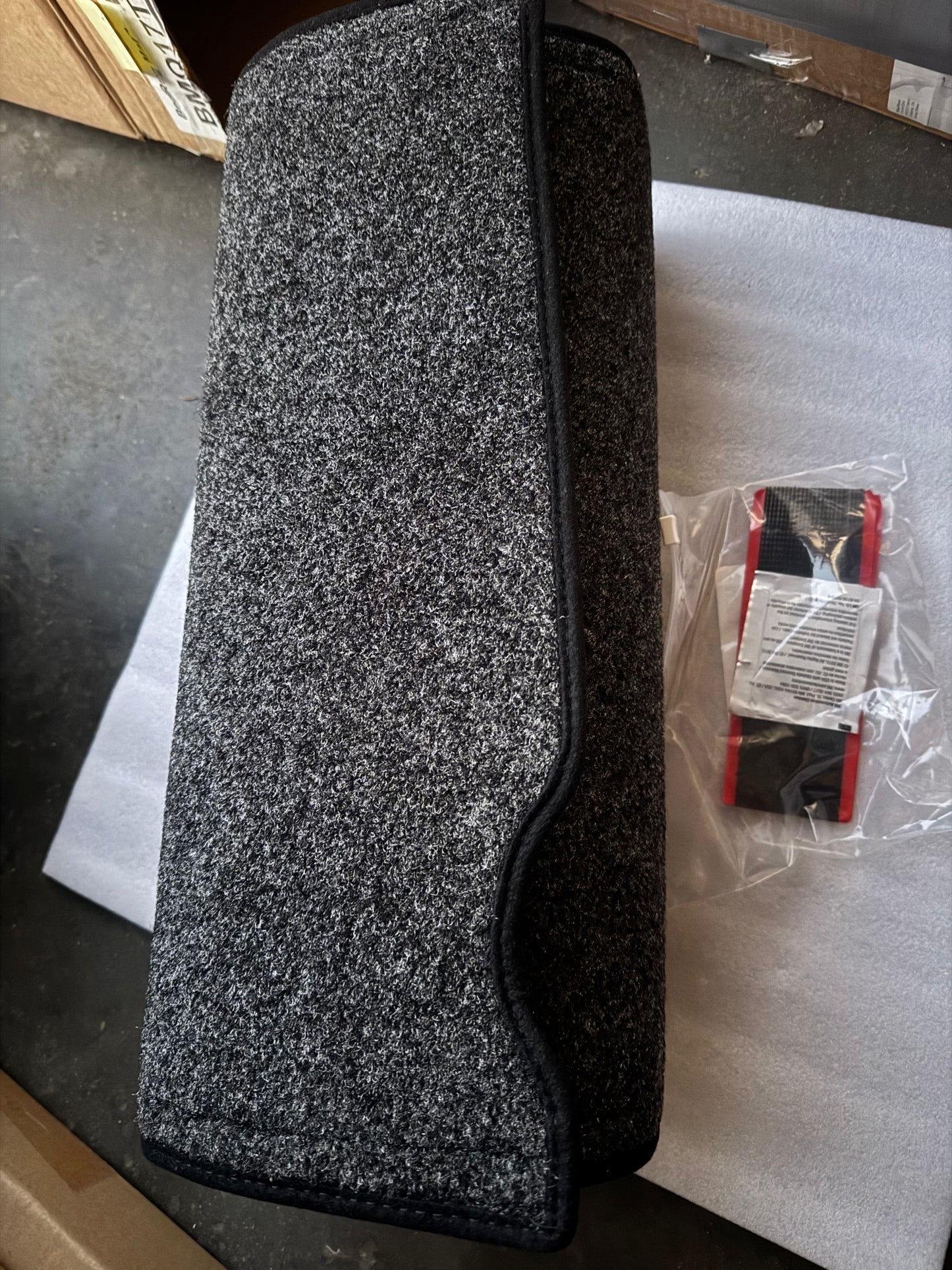 Bedrug Tailgate Mat | Fits 2017 - 2024 Ford F-250, F-350 Superduty, 6.5" & 8" Bed, Charcoal Grey. | BMQ17TG